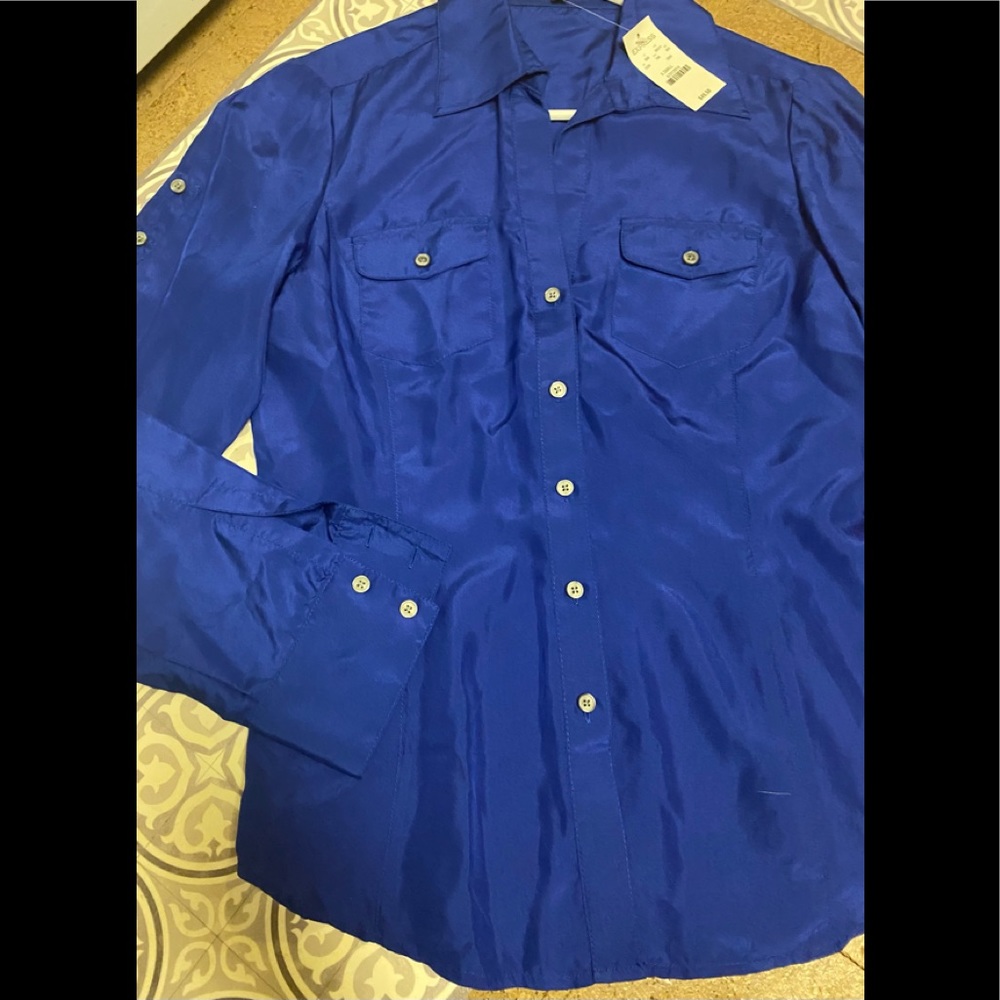 Women’s Express Button Down Shirt - Picture 10 of 10